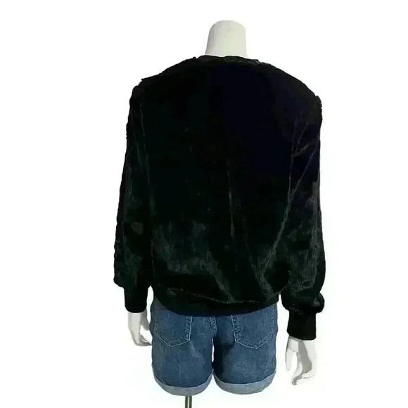 FifteenTwenty Black Fuzzy Soft Sweater Size Medium - Picture 2 of 8